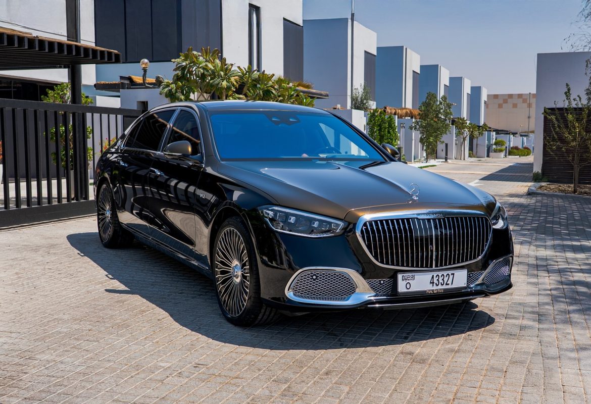 Mercedes Rentals - The S-Class and E-Class Decision